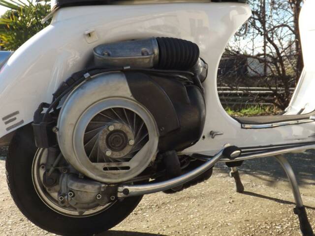 Piaggio Vespa 160 GS