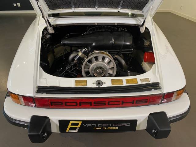 Porsche 911 2.7