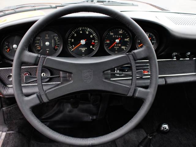 Porsche 911 2.2 S