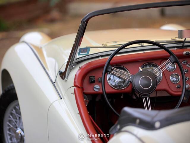 Triumph TR 2