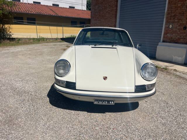 Porsche 911 2.4 T
