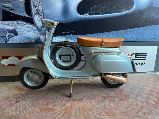 Piaggio Vespa 50 N Special