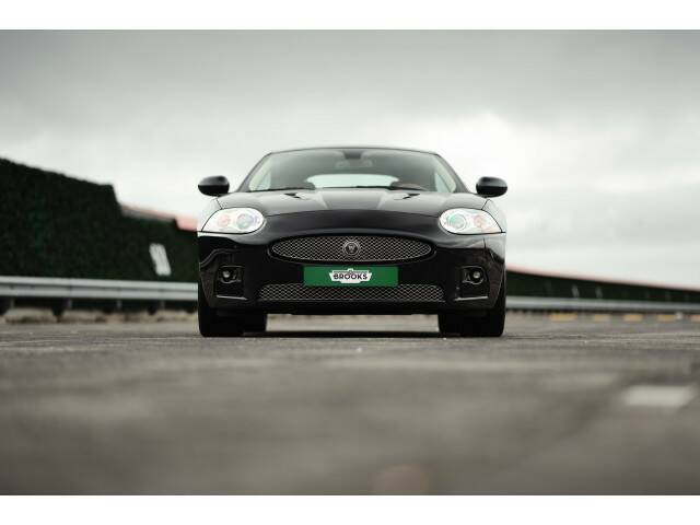 Jaguar XKR
