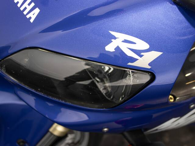 Yamaha YZF 1000 R1