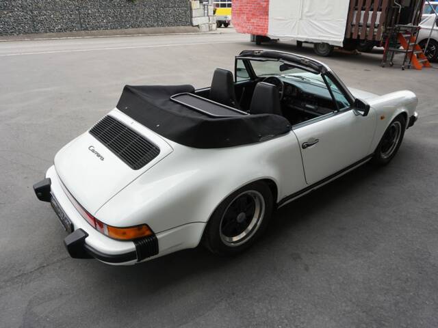 Porsche 911 Carrera 3.2