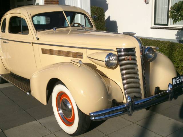 Image 1/27 de Buick Opera Coupé (1937)