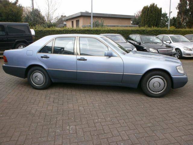 Mercedes-Benz 300 SE
