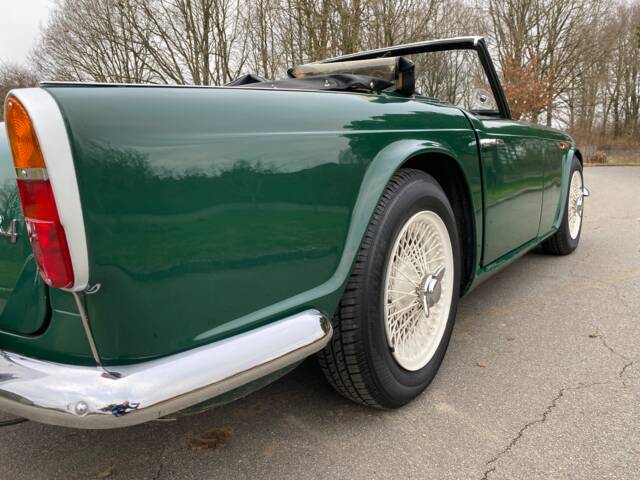 Triumph TR 4