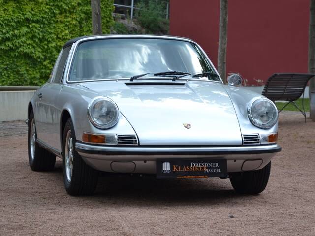 Porsche 911 2.2 S
