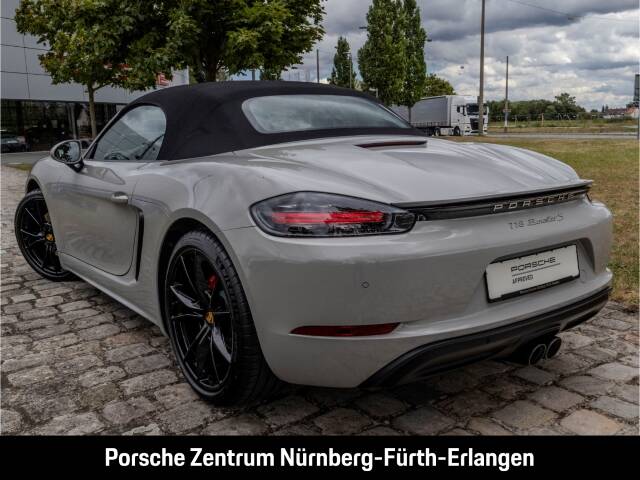 Porsche 718 Boxster