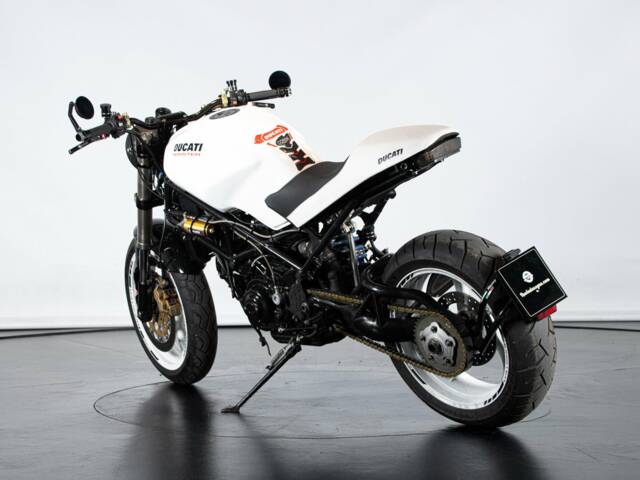 Ducati Monster 900