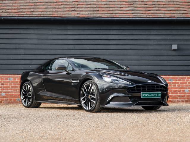 Aston Martin Vanquish
