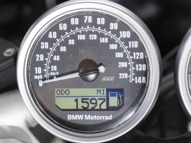 BMW R NineT