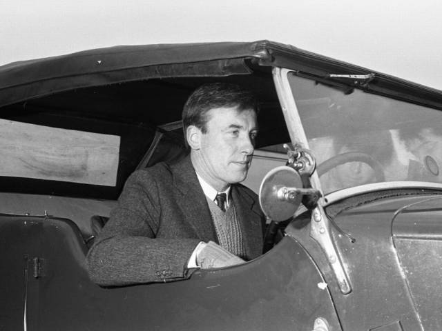 Image 1/10 of Morris Eight (1935)