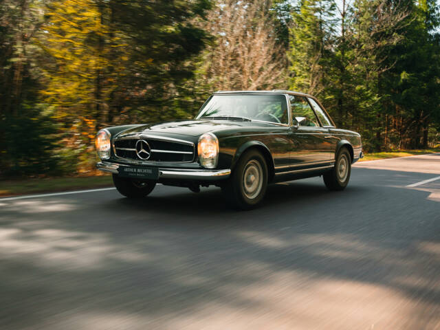 Imagen 1/4 de Mercedes-Benz 280 SL (1970)