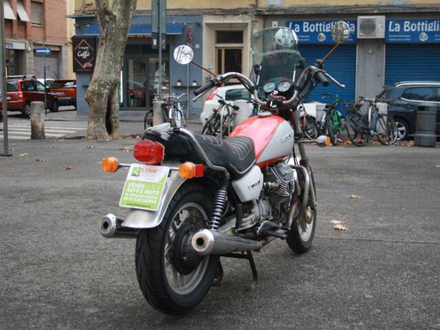 Moto Guzzi V35 C