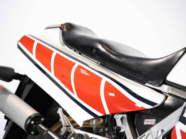 Yamaha RZV 500 R