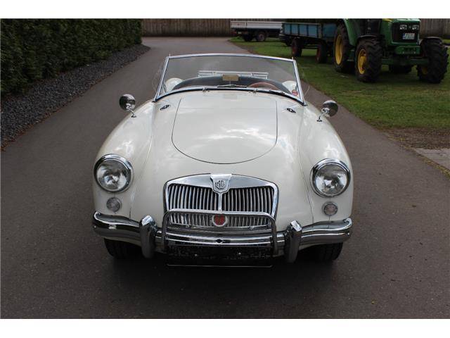 MG MGA 1500