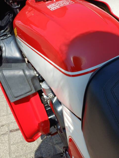 Honda CB 900 F Bol d'Or