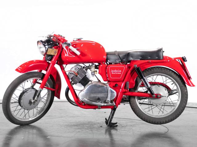 Immagine 1/15 di Moto Guzzi DUMMY (1959)