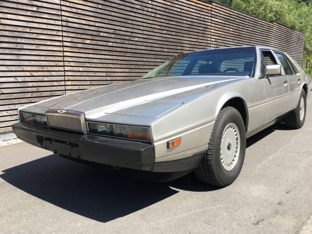 Immagine 1/28 di Aston Martin Lagonda (1986)