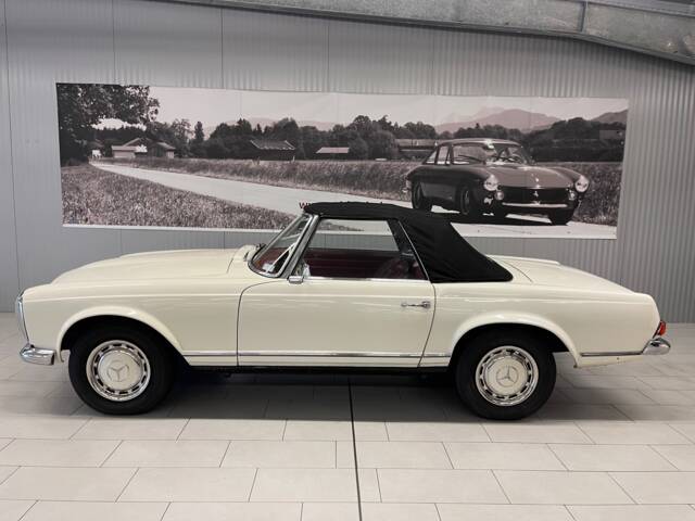 Imagen 1/19 de Mercedes-Benz 280 SL (1968)