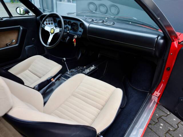 Ferrari Dino 308 GT4