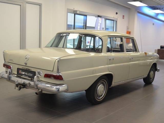 Mercedes-Benz 190 c