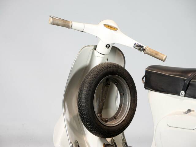 Piaggio Vespa 125 Primavera