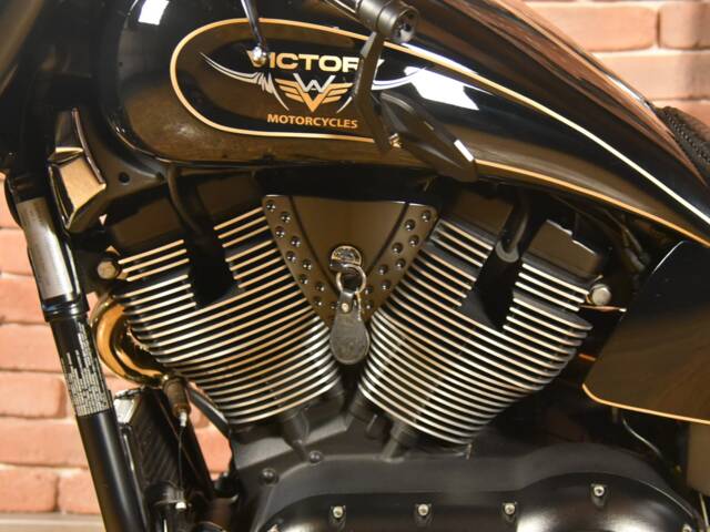 Victory Hammer 8-Ball