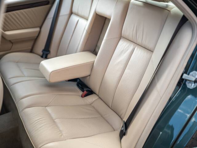 Mercedes-Benz C 280