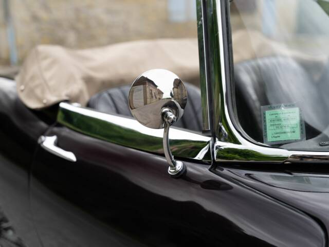 Jaguar E-Type 4.2