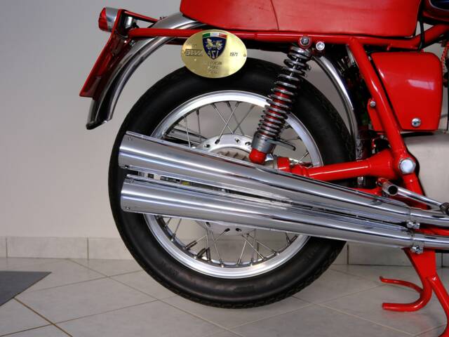 MV Agusta 750 Sport
