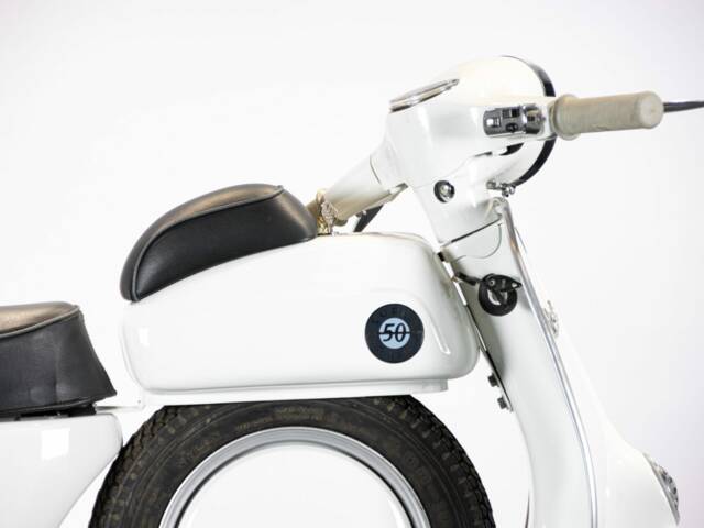 Piaggio Vespa 50 SS