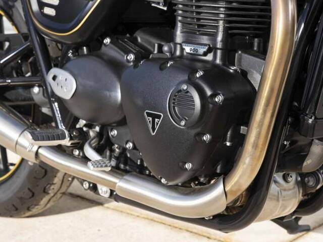 Triumph Street Twin Bonneville