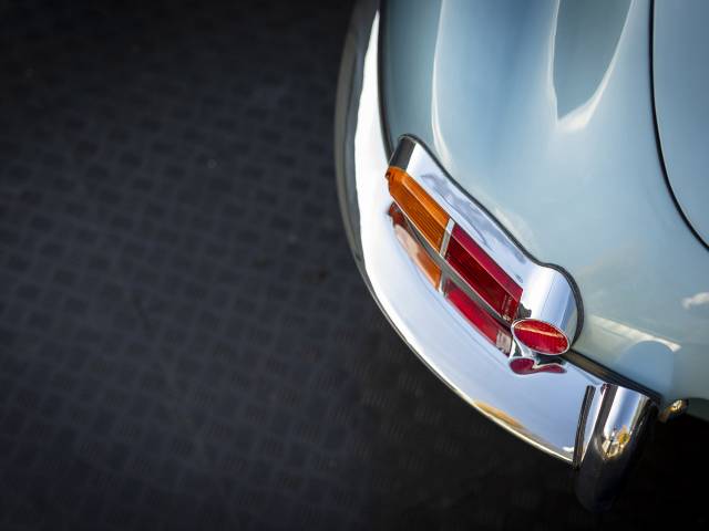 Jaguar E-Type 4.2
