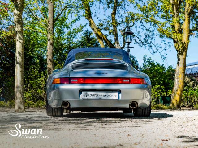 Porsche 911 Carrera