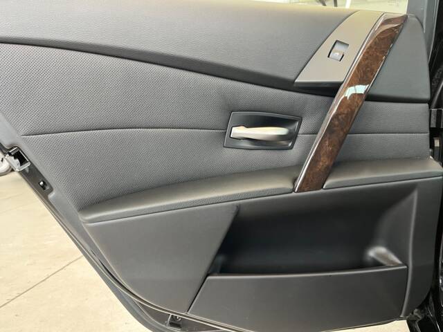 BMW 530i