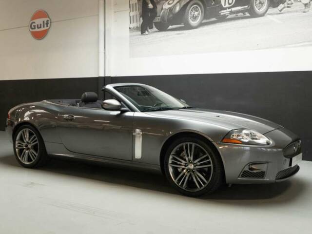 Image 1/46 of Jaguar XKR (2008)