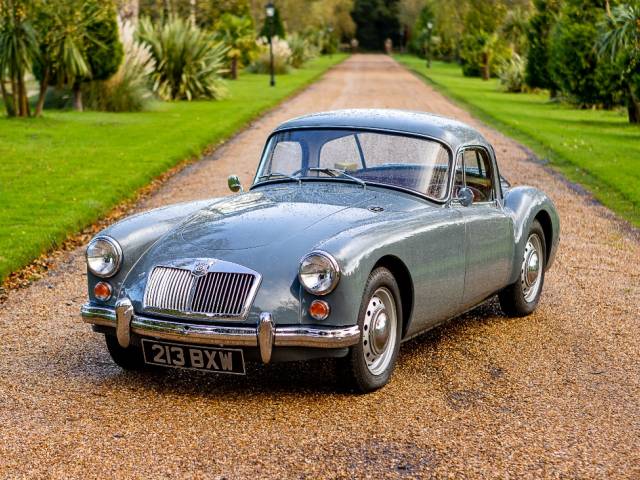 Image 1/20 de MG MGA 1600 (1961)