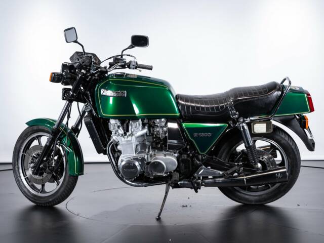 Image 1/50 de Kawasaki DUMMY (1981)