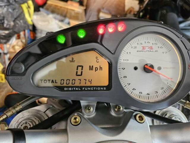 MV Agusta Brutale 750 S