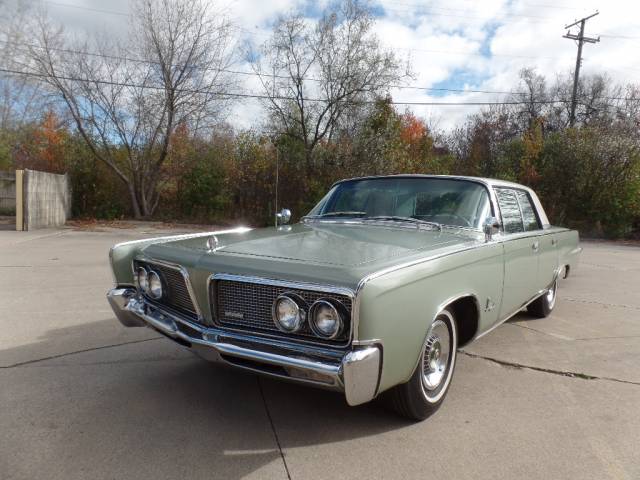 Image 1/50 de Imperial Crown Sedan (1964)