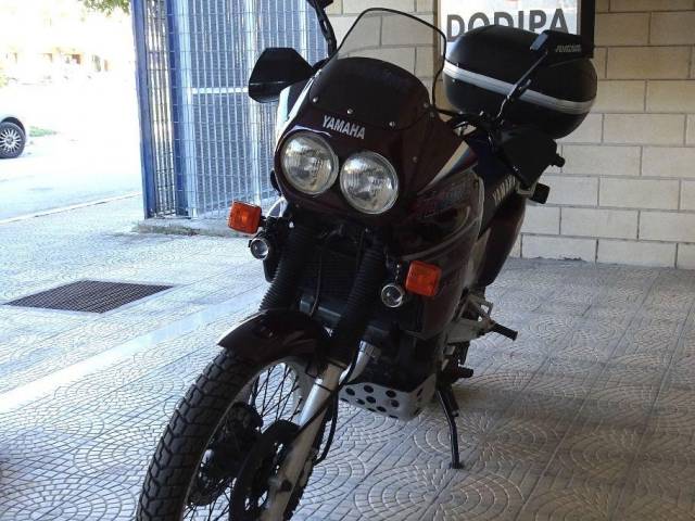Image 1/13 of Yamaha DUMMY (1996)