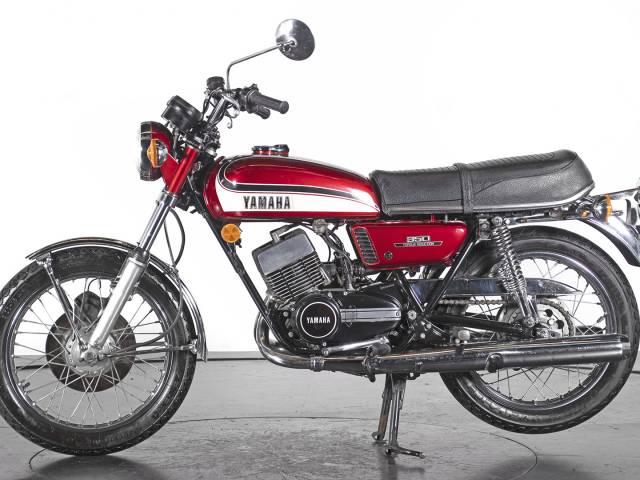 Imagen 1/26 de Yamaha DUMMY (1973)