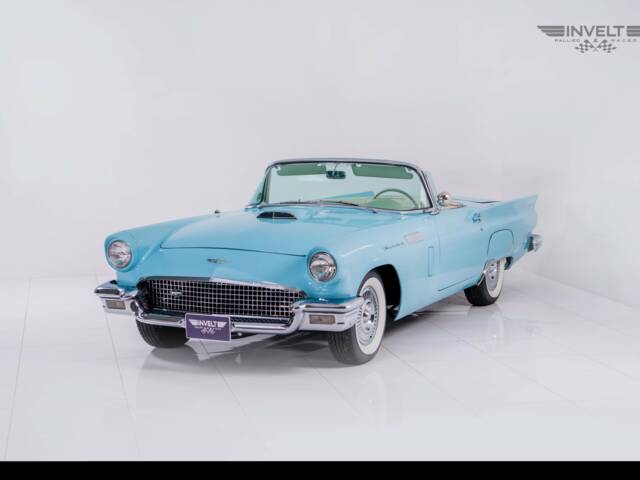Ford Thunderbird
