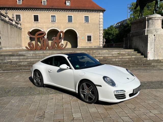 Imagen 1/57 de Porsche 911 Targa 4S (2010)