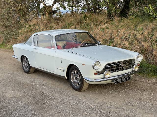 Image 1/11 of FIAT 2300 S Coupe (1965)