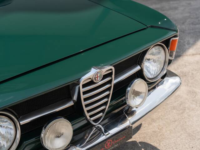Alfa Romeo Giulia GT 1300 Junior