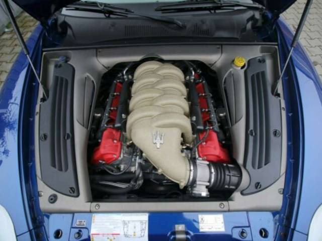 Maserati GranSport 4.2